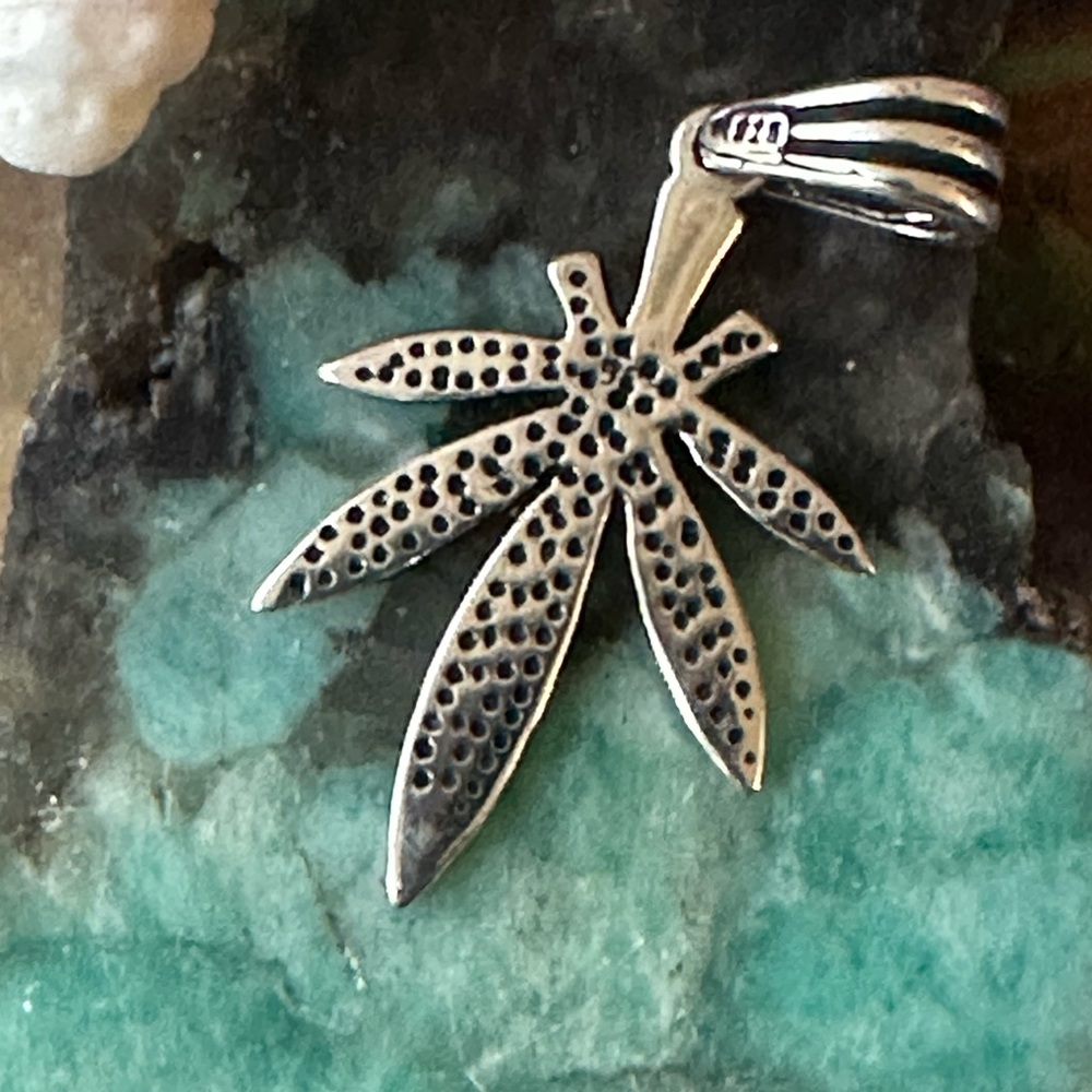 Leaf 925 Solid Sterling Silver Pendant - image 3